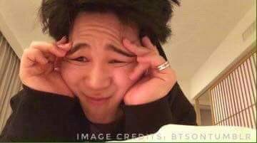 MTK2k3's tweet photo. @BTS_twt 
Happy birthday Jimin oppa. 
.chúc anh mọi thứ tốt đẹp nhất.^^ https://t.co/WDStDu9VT9