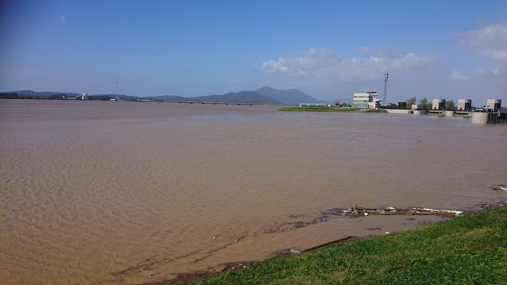 市 予告 長岡 爆破