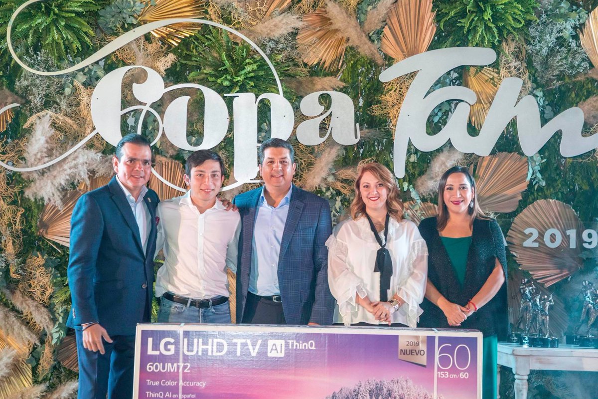 dif_tam's tweet photo. Concluimos la #CopaTam #GolfConCausa2019 superando la recaudación del 2019, con la suma de $11,400,000. Gracias a los participantes y patrocinadores que hacen posible que sigamos apoyando a la niñez tamaulipeca mediante el programa #NuestrosNiñosNuestroFuturo @fgcabezadevaca https://t.co/ZkluG70gMl