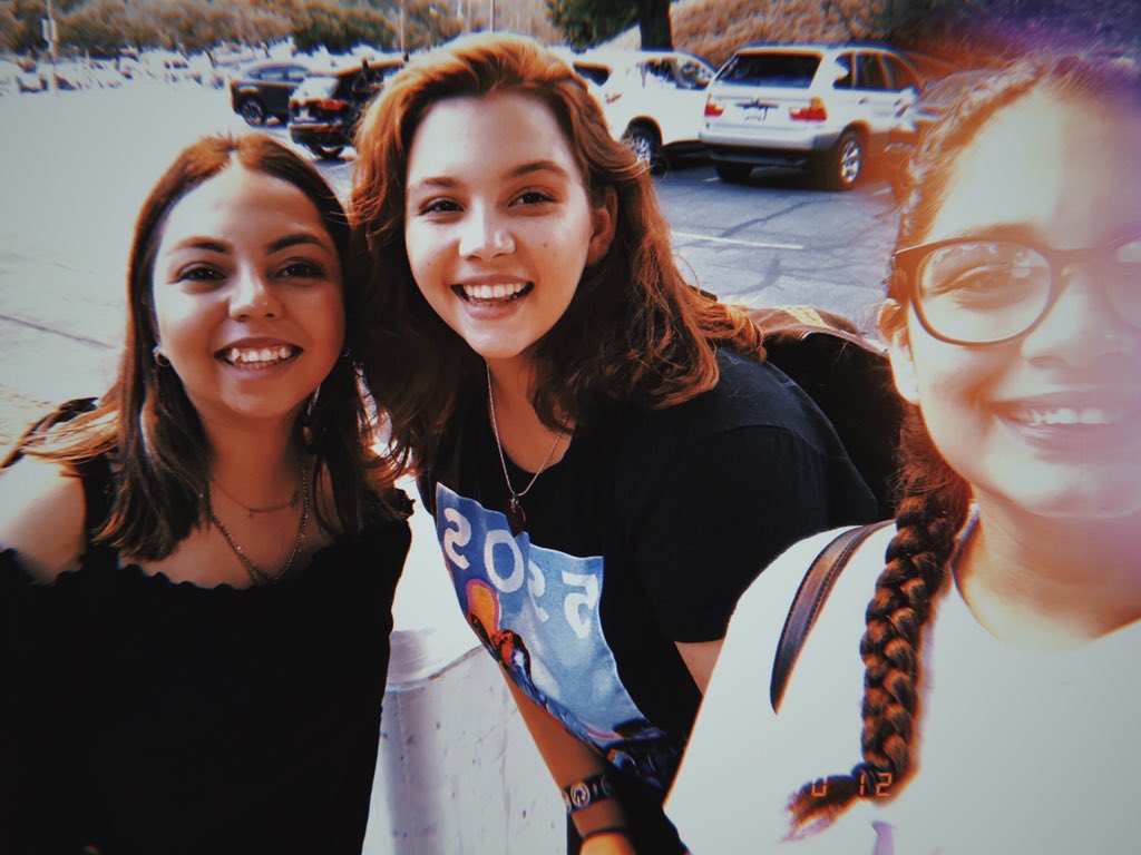 PrideSosla's tweet photo. One year ago today😍 https://t.co/wQyIW11F06