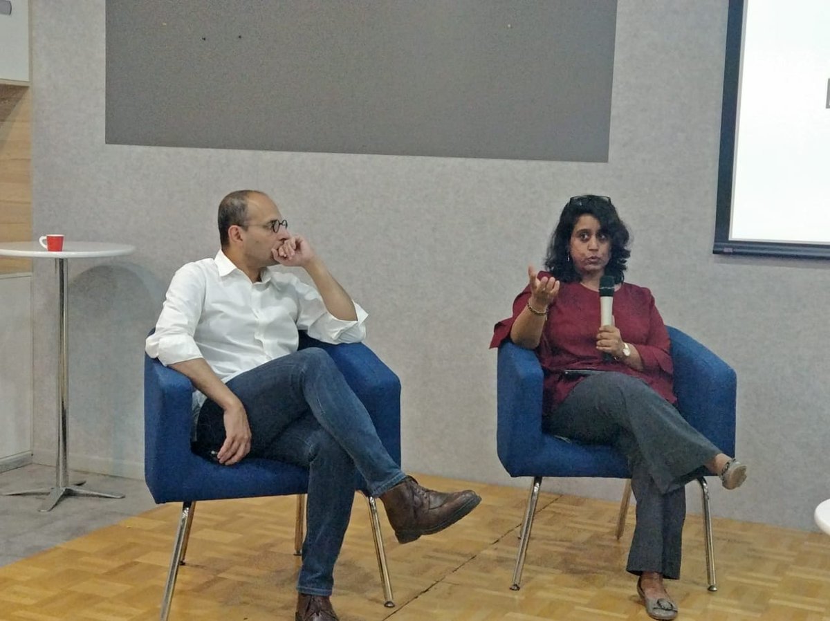 s_chowdhury's tweet image. At MSIDC, Hyd, Reena Dayal, Director, Garage India highlighted how at Garage the boundaries of hierarchy are blurred and Microsoft India comes together to envision, design, and  innovate to impact lives! #HDW #HyderabadDesignWeek #MicrosoftIndiaDevelopmentCenter