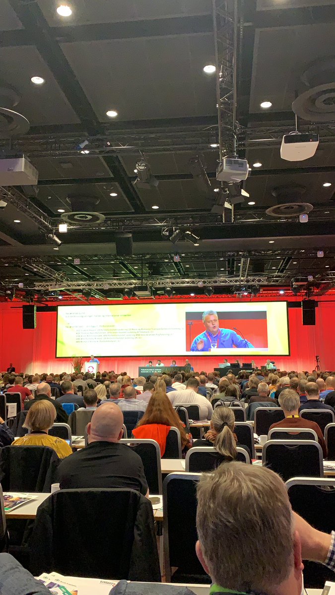 Vi kan ikke bare låse døren, kaste nøkkelen og gjemme oss for Europa, sier <a href="/EggumJ/">Jørn Eggum</a> på #fflm2019