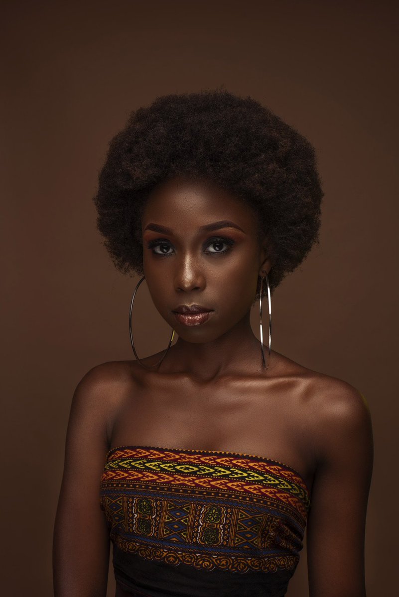 _mkariuki's tweet image. Land of Queens♥️🇰🇪
Black don't crack
Black is beautiful.
#deletedbymistake
#retouch