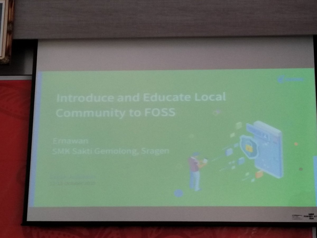eno_eno's tweet photo. https://t.co/ywa5TEgRm5 Summit 2日目のLT開催中。最前列のかぶりつきで聞いてます #GAS2019 https://t.co/ZhU2ASEM20