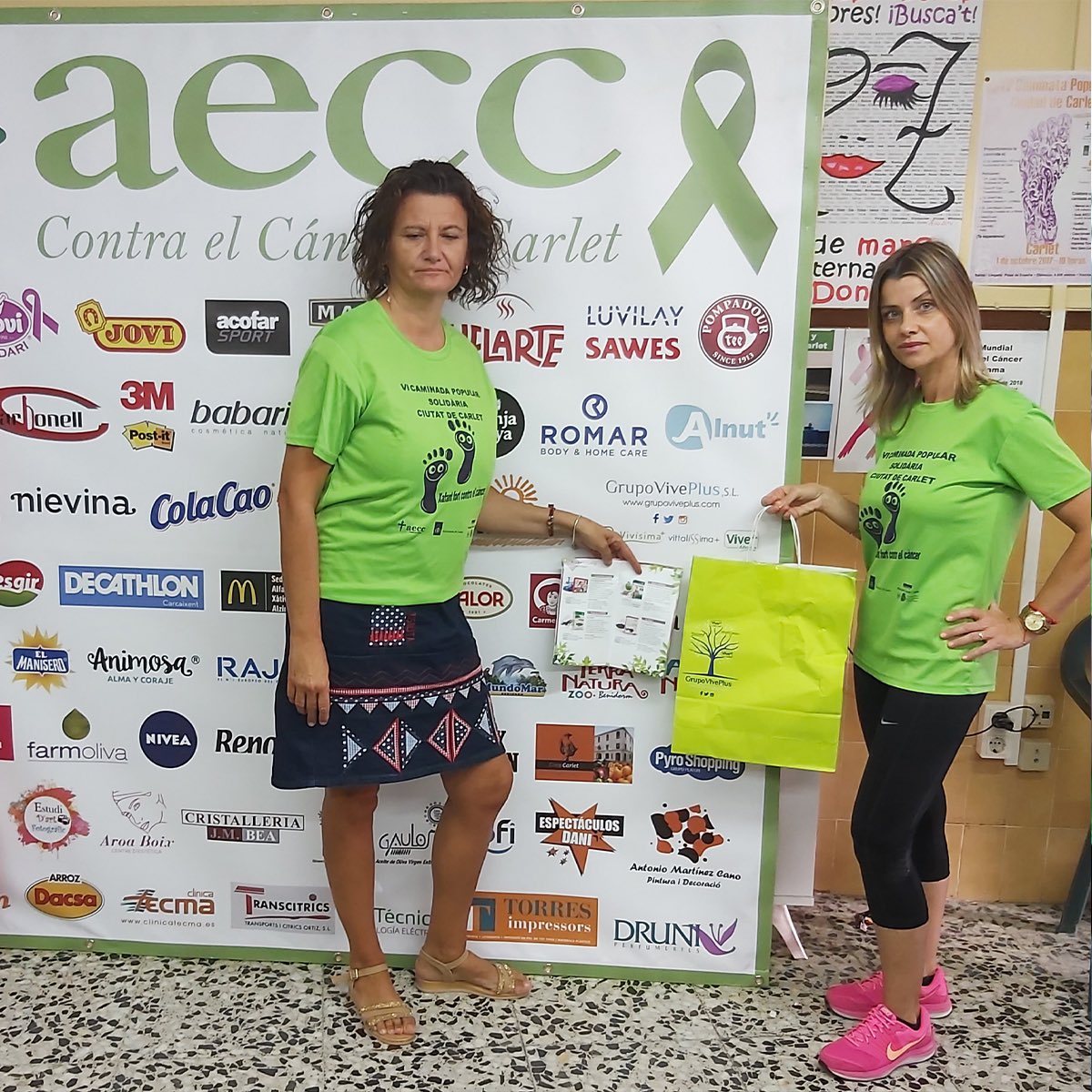 grupoviveplus's tweet photo. 🤩 Estamos felices de haber colaborado en la VI #Caminata Popular #Solidaria de #Carlet a favor de la @aecc_es en Valencia 🏃♀️🏃♂️ Esperamos seguir siendo colaboradores en iniciativas tan importantes como estas y compartir todos los beneficios de #VivePlus 👏 #JuntosContraElCáncer https://t.co/9ZXjqCz9P5