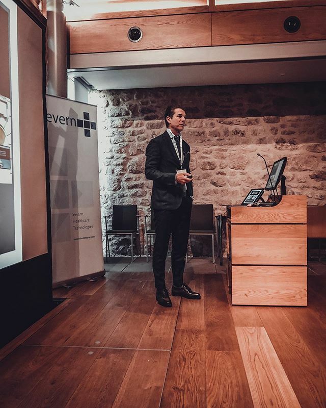 ecps2019's tweet photo. @malluccilondon speaking on #breastaugmentation, #congenitalbreast and #gynaecomastia surgery #ecps19 #plasticsurgery https://t.co/FoYuwyxhwI https://t.co/jopnH7s0Cx