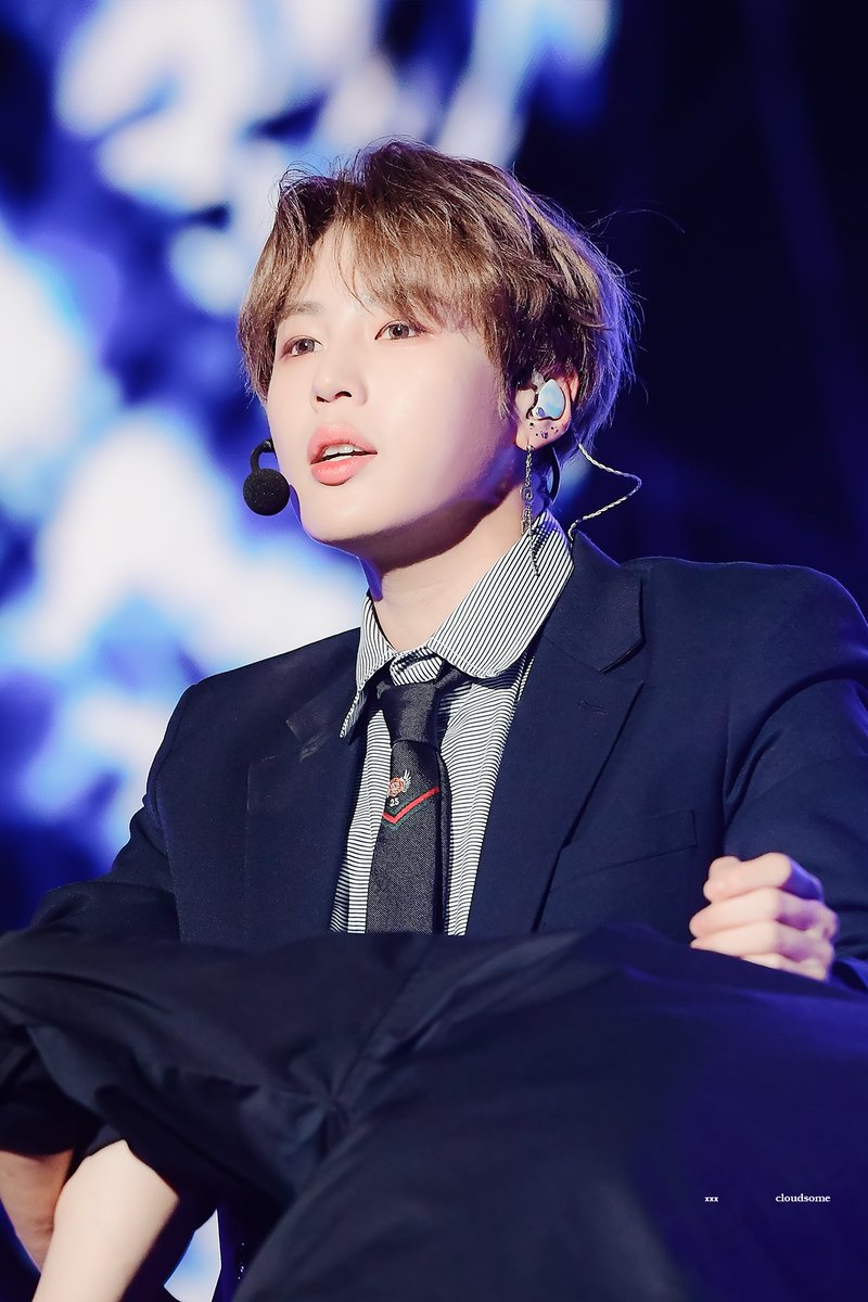 cloudsome_sw's tweet photo. 감당할 수 없을 만큼 잘생겼어 너 😿

#하성운 #HASUNGWOON

https://t.co/qTyHabxzuQ
https://t.co/9jNrgorsrA
https://t.co/V7ZbEfxU8j
https://t.co/tdPdTIRntz https://t.co/A8DCmOpn1e