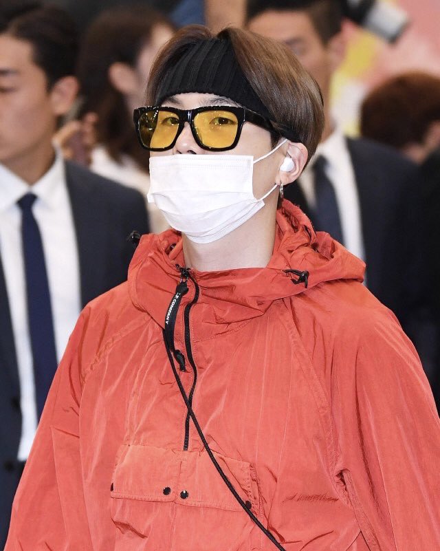 yoongisarchive's tweet photo. baby arrived safely back to Korea ☺️ https://t.co/QkWeqqbn6Z