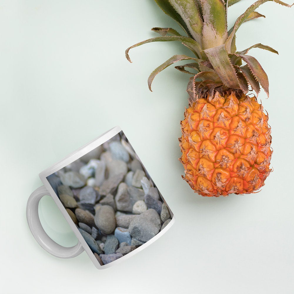 LakesShelvingCo's tweet photo. Coffee Mug, Pebbles Coffee Mug, Mug, Coffee Mug, Cup, Tea Cup, Ceramic, Cup, Ceramic Mug, https://t.co/RAwi7H3mjW #Mugs #Gifts #london #handmadefurniture #Cumbria #tshirts #furniture #woodenfurniture #Giftideas #lakedistrict #11oz https://t.co/XkNR76pH2m