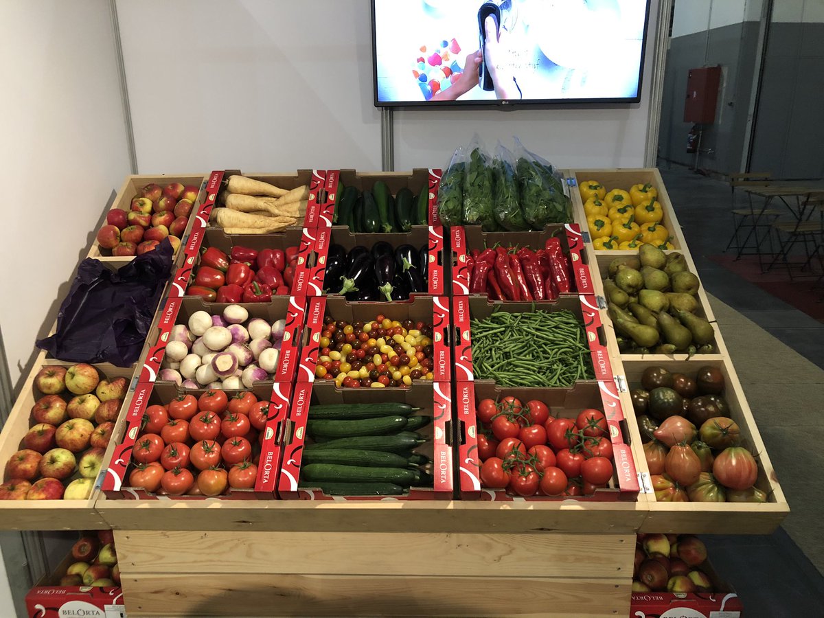 lambrecht_jo's tweet photo. Klaar voor 2 dagen #bioXpo in Brussel, maak kennis met het uitgebreide bio-assortiment van @VeilingBelOrta op stand 711 van hal 11 #bio #verbazendplezant https://t.co/IQSFvYBiPO