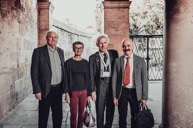 ecps2019's tweet photo. From right to left Mr Giovanni Botti, Mr Graeme Perks, Mrs &amp; Mr Lord #ecps19 #plasticsurgery #aesthetics #GiovanniBotti https://t.co/ikNfStmldK https://t.co/TlMPgqh7tD