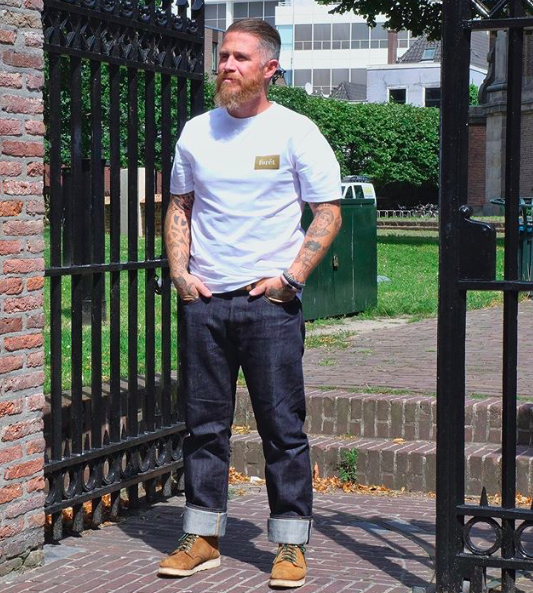 RedcastHeritage's tweet photo. Jeffry rocking our @studiodartisan Suvin Gold Jeans. ⁣Happy #selvedgesunday to everyone! #studiodartisan #studiodartisanjeans #selvedgedenim #slubbydenim #suvingoldcotton #indigo #sustainablefashion #japanesedenim #MADEINJAPAN #japaneseselvedge #denimstore #redcastheritage https://t.co/JmXJ31LyiY