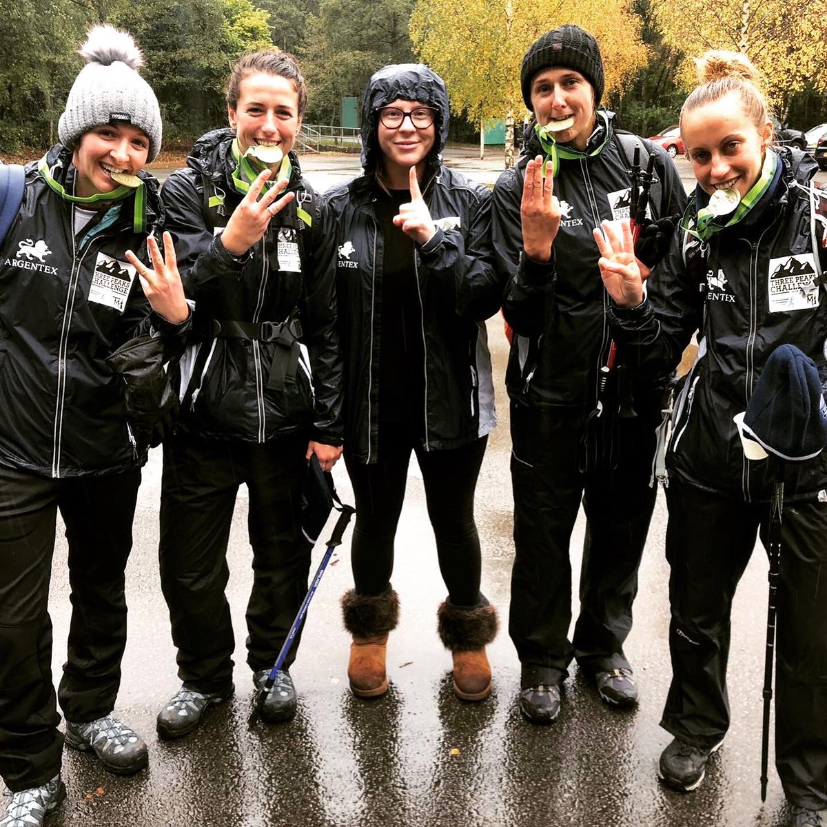 Georgia Elwiss tweet media