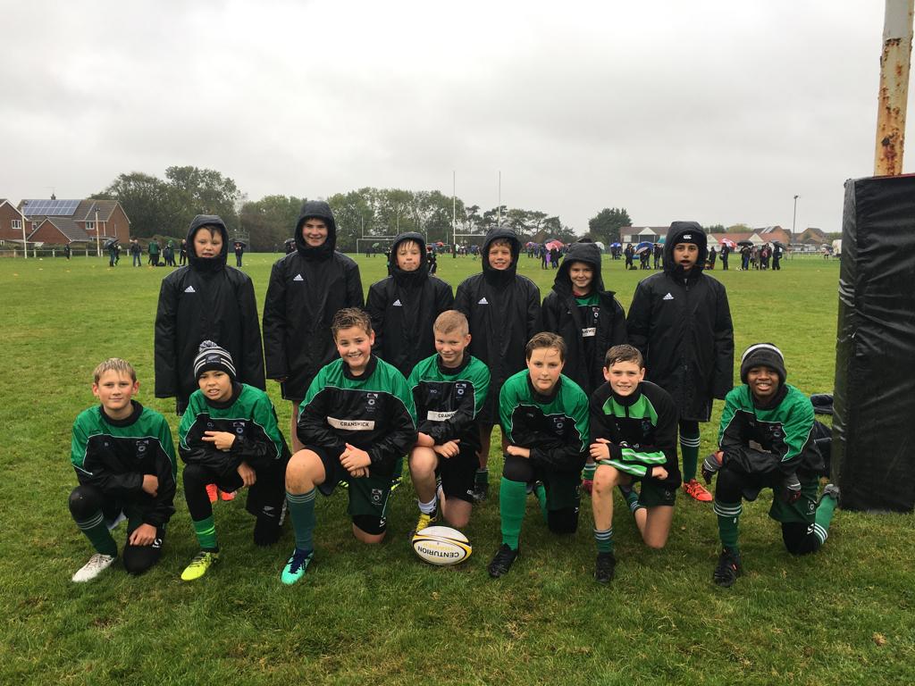 U11Rfu's tweet photo. Well done to the team today in very cold and wet conditions. A loss to @HullIonians u12 &amp; win against @hornsearufc u12 is a good morning.  Kids still with smiles on their faces probably in large parts down to our donated subs jackets. Thanks @hornsearufc for hosting. @QKidsFirst https://t.co/Z4Av6Cij39