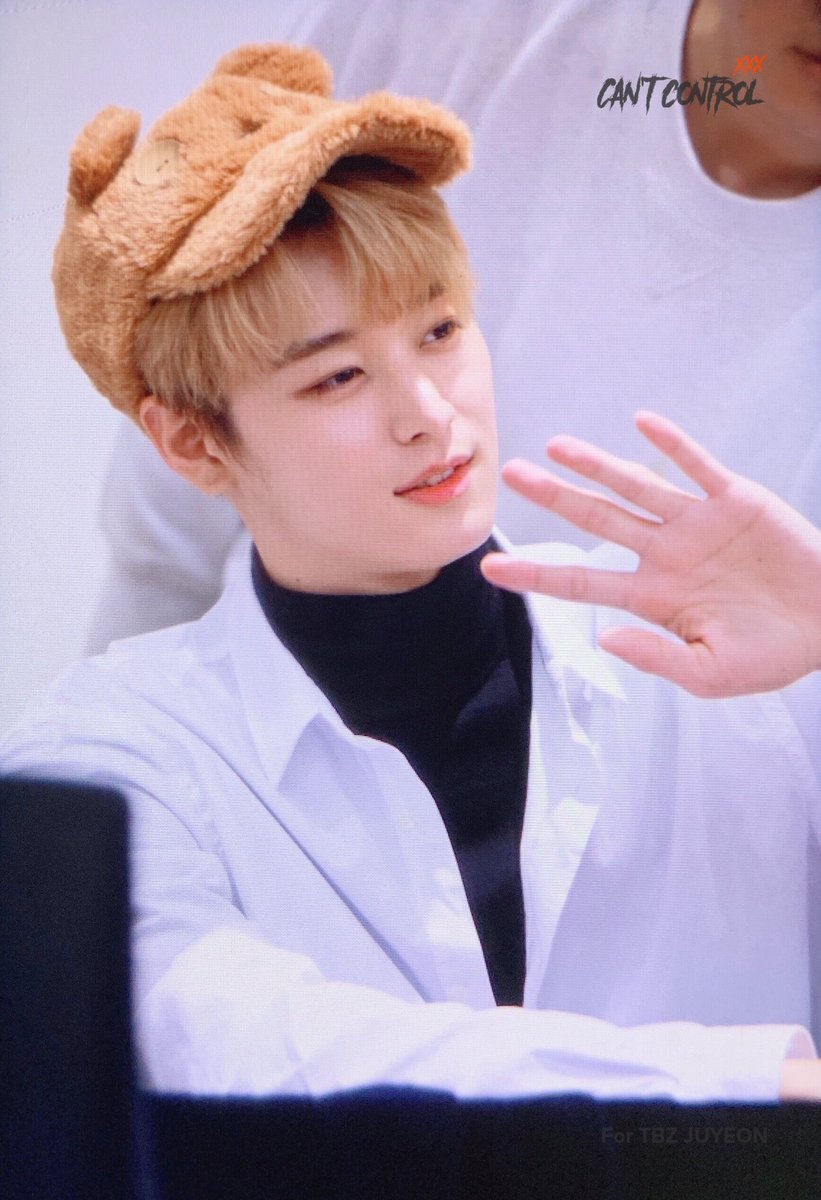 cantcontroljy's tweet image. 191013 대구의 곰돌이쥬🐻 #THEBOYZ #더보이즈 #주연 #JUYEON #통제불능