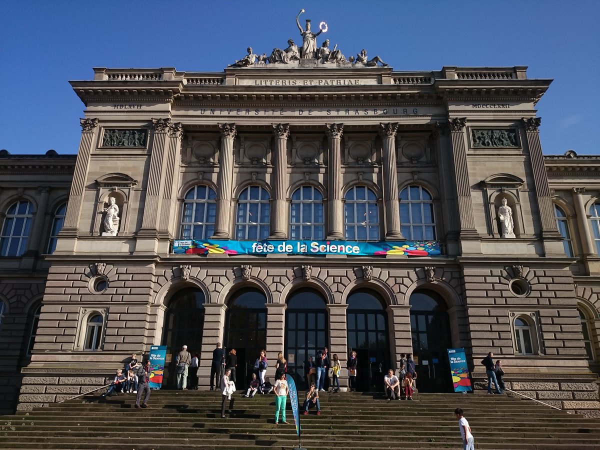 RenaudZapp's tweet image. Il y a du monde au Palais Universitaire de l&apos;@unistra ! 😍
C&apos;est parti pour le dernier jour de la #FDS2019 #TeamCS