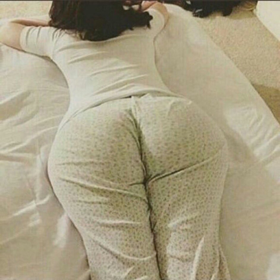 بصراحة الحجم ده مش يقدر عليه راجل واحد😍😘👫👬