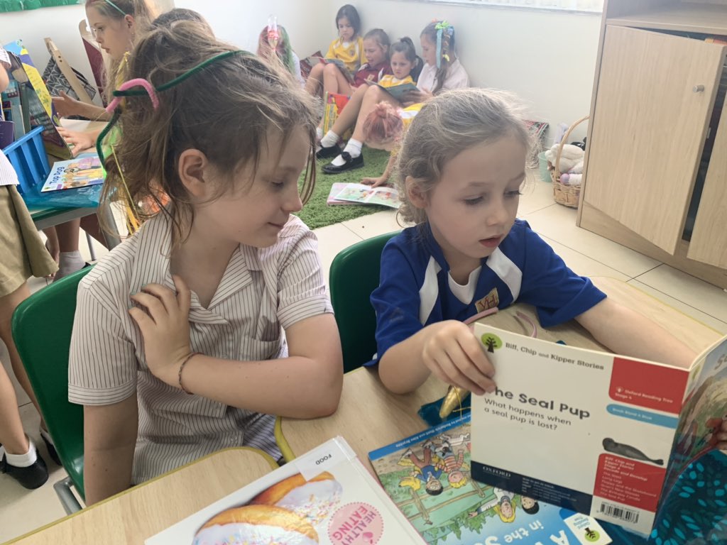 VHPS_Year5's tweet photo. Year 5 Red have started reading every week with Year 1 Green! We love listening to them read to us and then sharing a story with them! @VHPS_Year5 @VHPS_Year2 @VHPS_English #smallschoolwithsoul #schoolstories #vhpssuccess https://t.co/qOzK2n1wA0