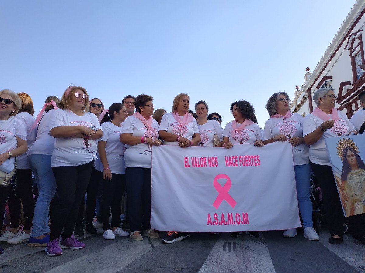 Condavision's tweet photo. Villalba inicia su III Marcha Solidaria contra el cáncer de mama con #ASAMOM 💕 https://t.co/RvMNj3jtyT