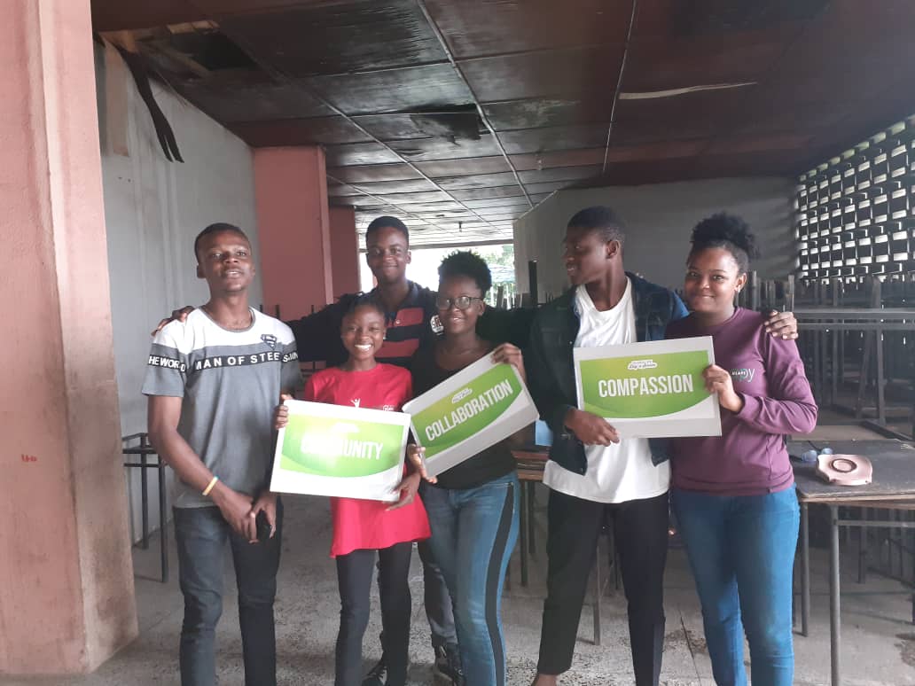 HadepojuEsther's tweet photo. Compassion
Collaboration
Community
#PTDOS NIGERIA 🇳🇬 #CMUL #ULAPS # Ulaps #ulaps #ulaps_cmul https://t.co/pgXLPRWNd8