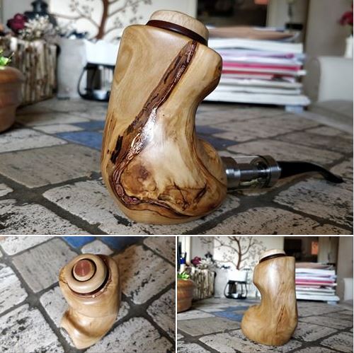 RicModMaker's tweet image. Mod Showcase: Francesco Corbo
Another crazy and odd shaped mod from Francesco. He makes the wackiest shaped mods I've seen continually. Great to see.
Find him on Facebook if you want a one off original that will turn heads.
#modmaker #modding #vape #vaping #wooden #mods