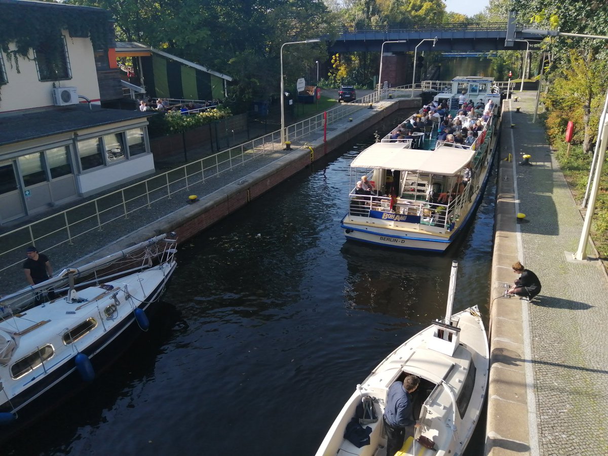 vitoshacademy's tweet image. Getting ready for the #Python_Summit and enjoying the sunny #Berlin the day before😎 #Python #PanamaChannel