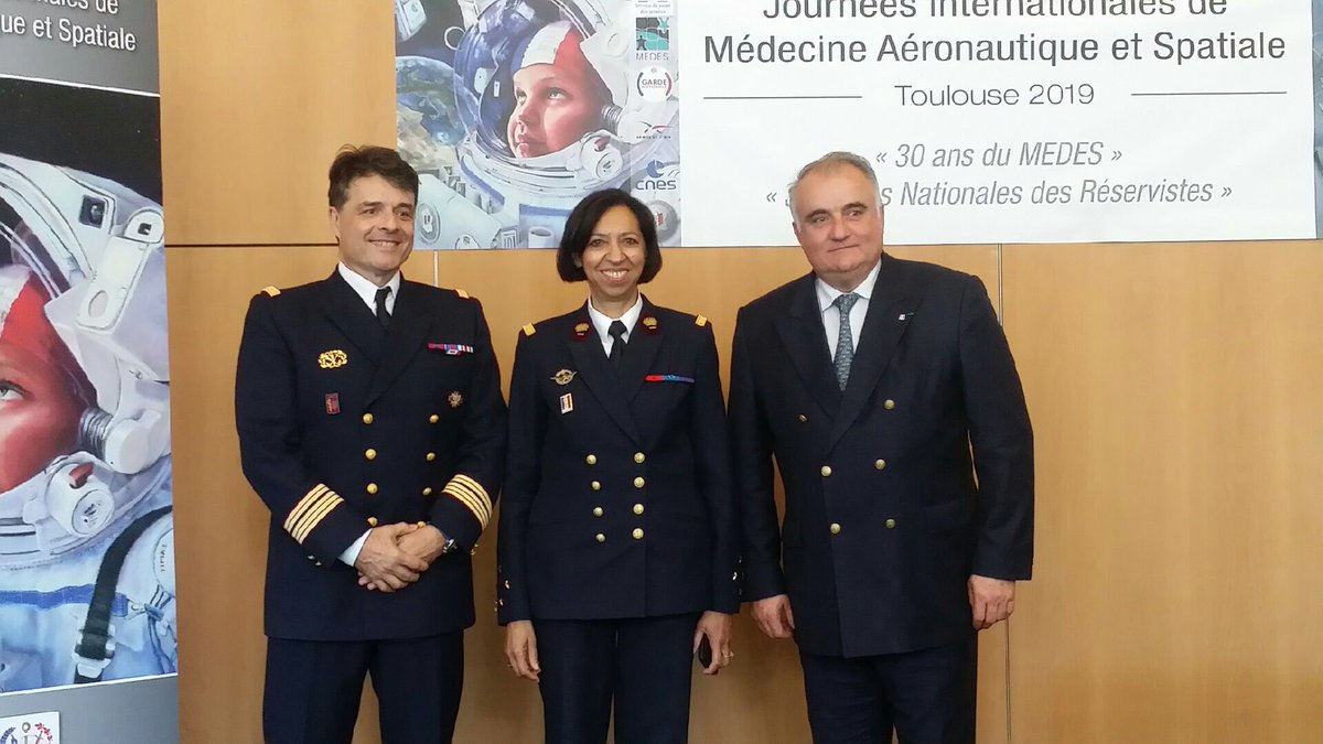 u_fssa's tweet photo. Journées nationales des réservistes 2019 de TOULOUSE. Le SSA aux côtés de la Garde Nationale avec les journées internationales de médecine aéronautique et spatiale 2019. https://t.co/08NsmvMNGN