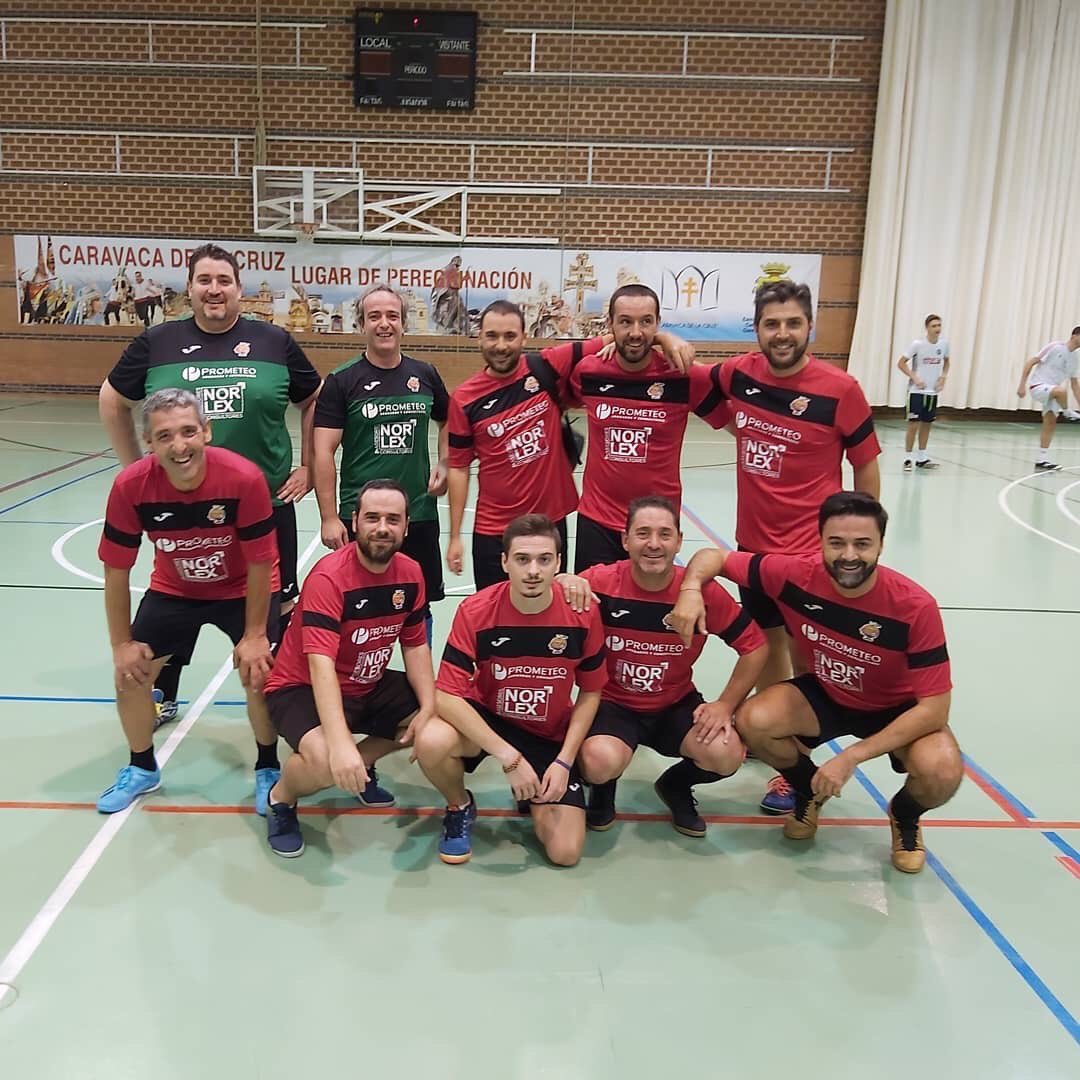 PedroLude's tweet photo. Enhorabuena equipo! #LigaLocalCaravaca #PrometeoAbogadosyConsultores #Norlex #FutSal https://t.co/taeR77eZ11