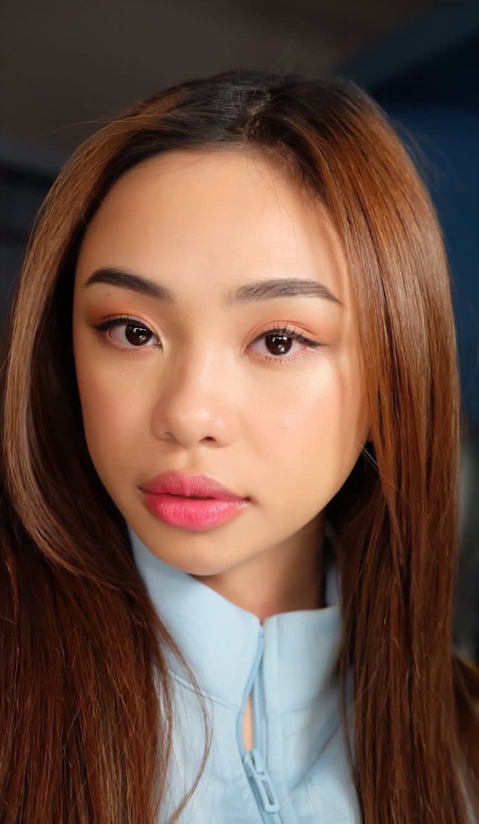 MayWardOfficial's tweet photo. Maymay's beauty look for iWant ASAP this Sunday. (1/2)

📸 | aimeegrey IG stories

#PMPCPowerTandemMayWard

@maymayentrata07 @Barber_Edward_ https://t.co/ZfWaXt2xN2