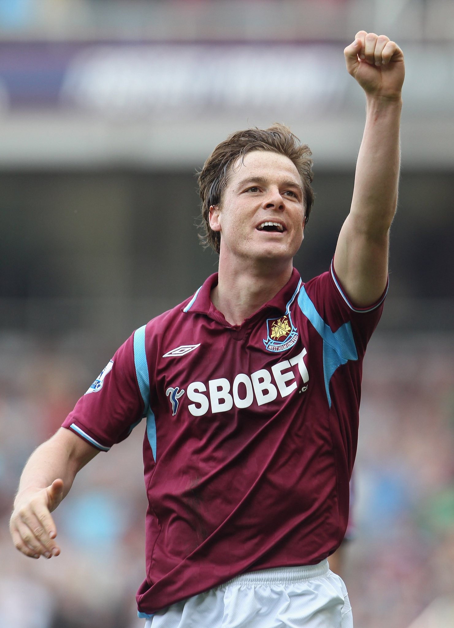 Happy birthday to our former skipper and 3X Hammer of the year  Scott Parker! We wish you the best always 
