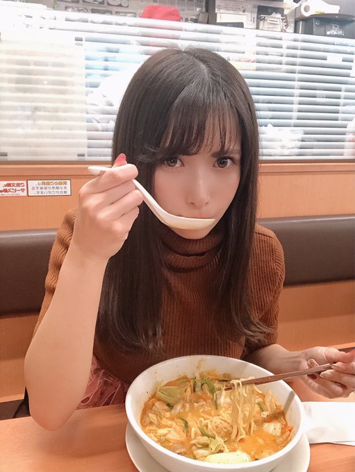 Twitterのコスプレ画像22