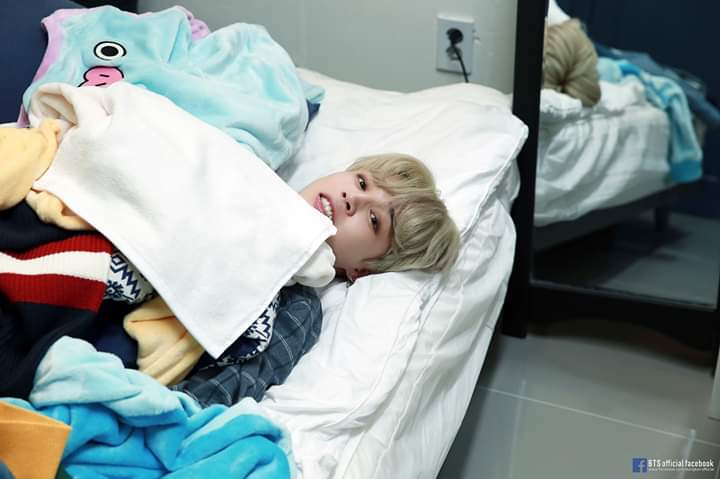 luvparkjm's tweet photo. i love you park jimin 

#지민이와_우리의_영원한약속
#지민아_태어나줘서_고마워 
#지민이는_행복인것_같아요 
#지민이와_영원하기로_약속해 
#지민아_늘_사랑해
#JIMIN 
#지민아_사랑해 https://t.co/V5kteinFyo
