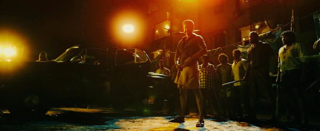LMKMovieManiac's tweet photo. Now that we've seen #ThalapathyVijay's #BigilTrailer and have an idea abt the film's content, grandeur and treatment, hit the LIKE button if you think #Bigil would emerge a sensational BB and gross 150 CR+ in TN &amp; 300 CR+ WW.. https://t.co/XgwbSLnbZe