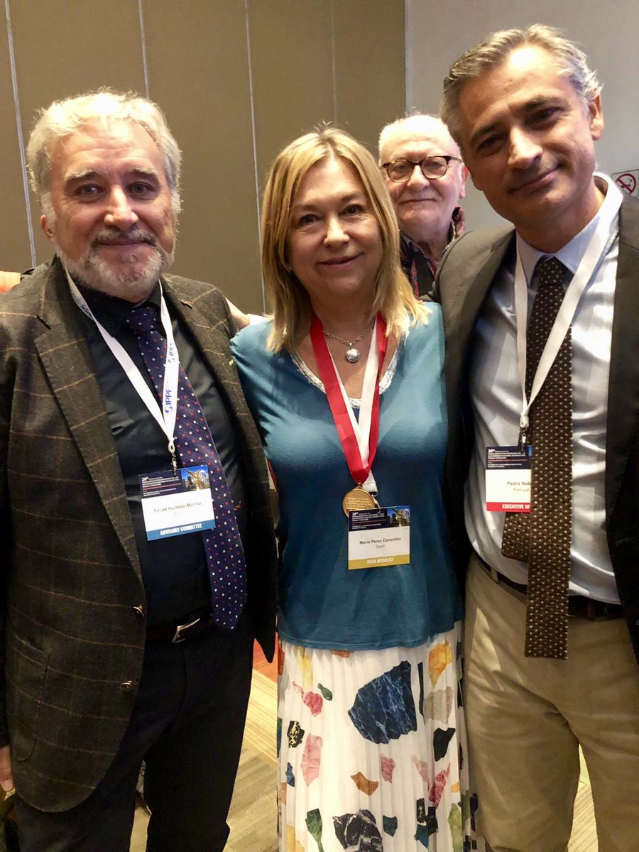 Feliz en Mexico y muy honrada por haber recibido la Medalla de Oro de la Asociación Mundial de la Salud Sexual #WAS2019 con su presidente, Pedro Nobre, <a href="/felipehurtadomu/">Felipe Hurtado</a> y sexolog@s del mundo, por los derechos sexuales y la salud sexual en la era digital