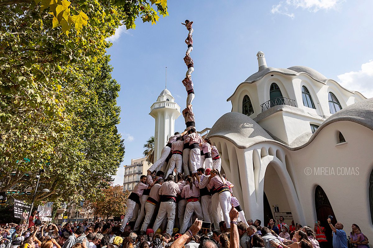Espectacular pilar de 8 fm, dels <a href="/Minyons/">Minyons de Terrassa</a> a la Diada de la #NovaAtena