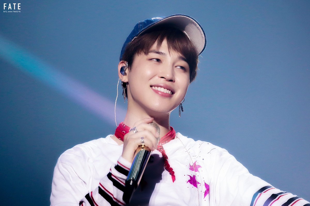 TrangTit7's tweet photo. #jimin #JIMIN #BTS @BTS_twt 
Đủ mọi cung bậc cảm xúc huhu https://t.co/o2gUGTSv5r