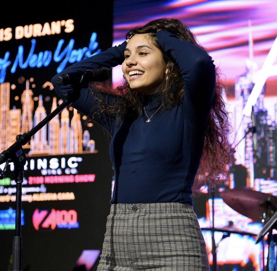 Who’s going to see @alessiacara on tour? ⬇️