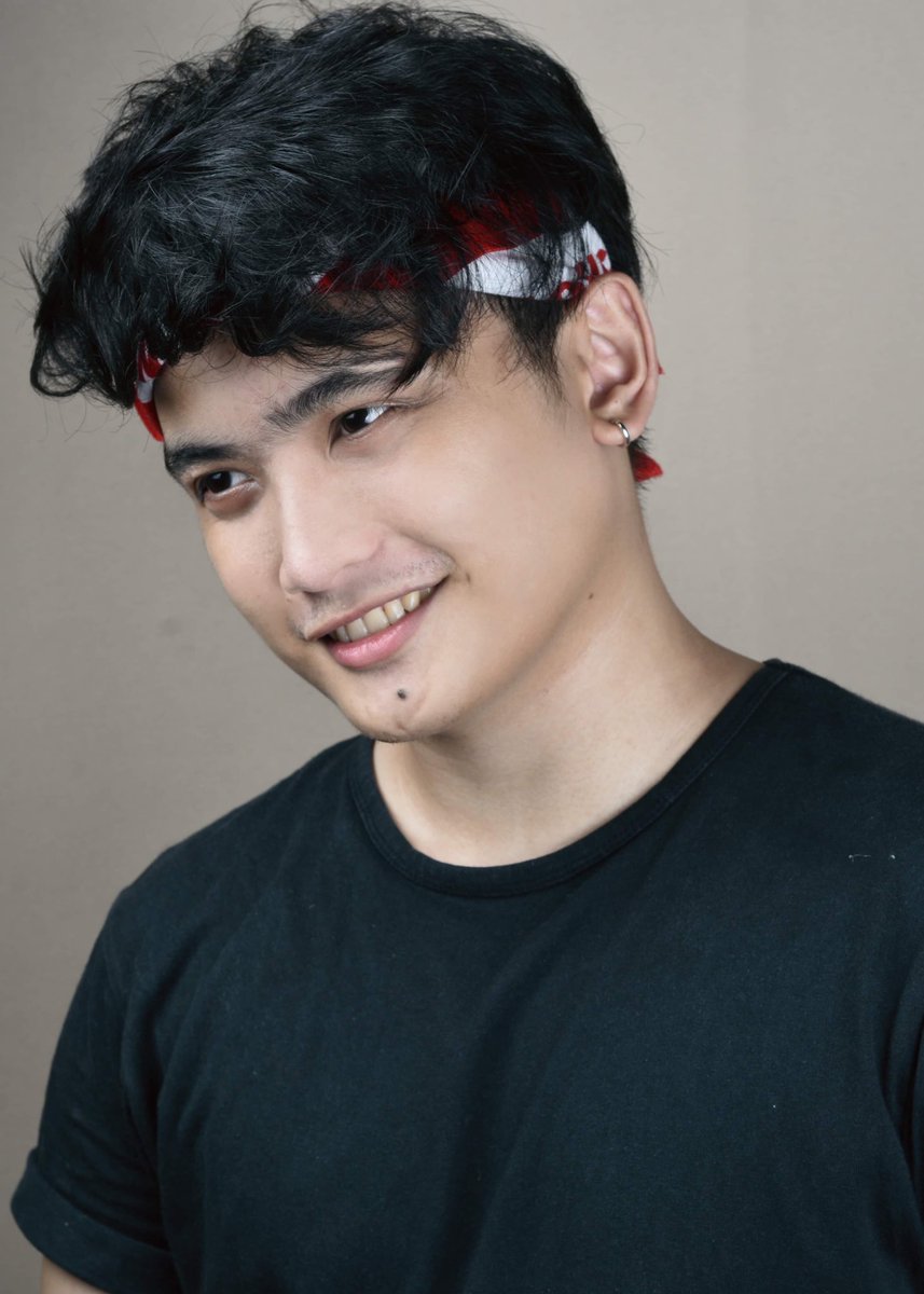 Miketaglephotog's tweet photo. Larry Festejo
Photo by @Miketaglephotog 
Location : MTP Studio Cavite

#Actor #MTPmodelo #LarryFestejo #Vlogger #Singer #MaleModel #PinoyModel #Performer #TheaterActor #Caviteño #MTPproduction #MTPproduct10n https://t.co/hhK85kLkjV