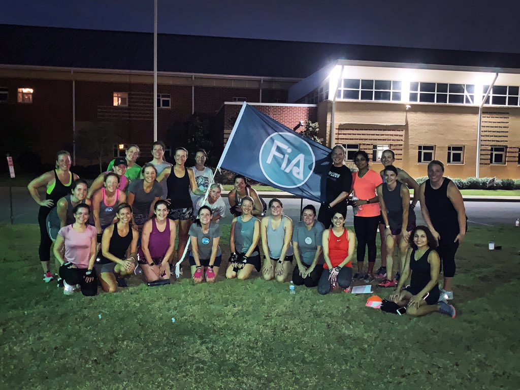 FiABham's tweet photo. The Crown presented their new flag this past week. Looking good 👌🏼💗💪🏻 #FiA #FiABham #FiANation https://t.co/fN7Mf30eUg