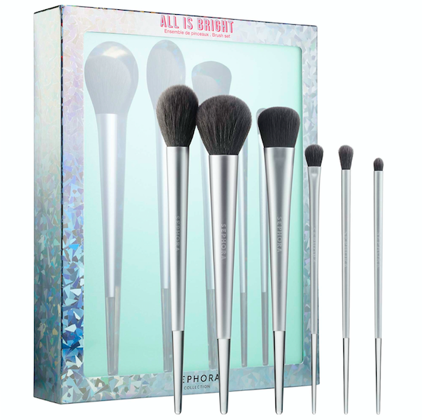 davelackie's tweet photo. Today's luxe beauty Twitter giveaway is this premium Sephora Collection "All is Bright" 6-piece face &amp; eye brush set. It contains a powder, blush, foundation, crease, shadow &amp; smudge brush. To enter, follow @davelackie &amp; @NinaWestbury &amp; RT https://t.co/pusb0ZGeoc