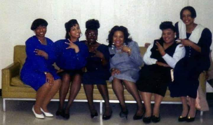 tfoste72's tweet photo. On this date 26 years ago (October 13, 1993), I became a member of Sigma Gamma Rho Sorority, Inc. by way of the Mu Psi Chapter at Clemson University Happy 26th SIGMAversary to me and my "Jewels"!!! Eeeeeyip! ππ #MuPsiMade #SGRhoRuby #SGRhoForLife #LifeMember1251 #EtaSigmaSigma https://t.co/PnWNSWVZ9M