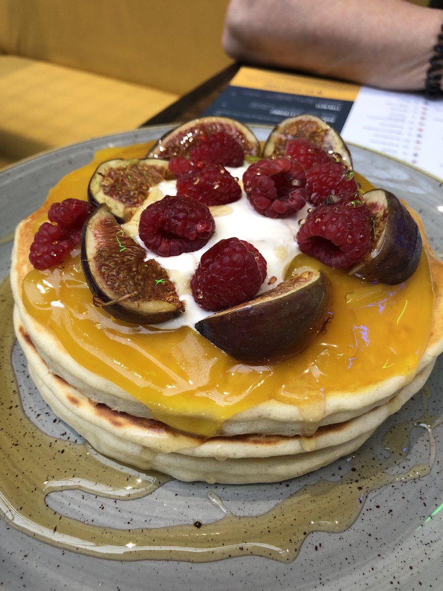 ZazzG4's tweet photo. Pancake art โค๏ธ #StackandStill https://t.co/Nt5eDHiNHi