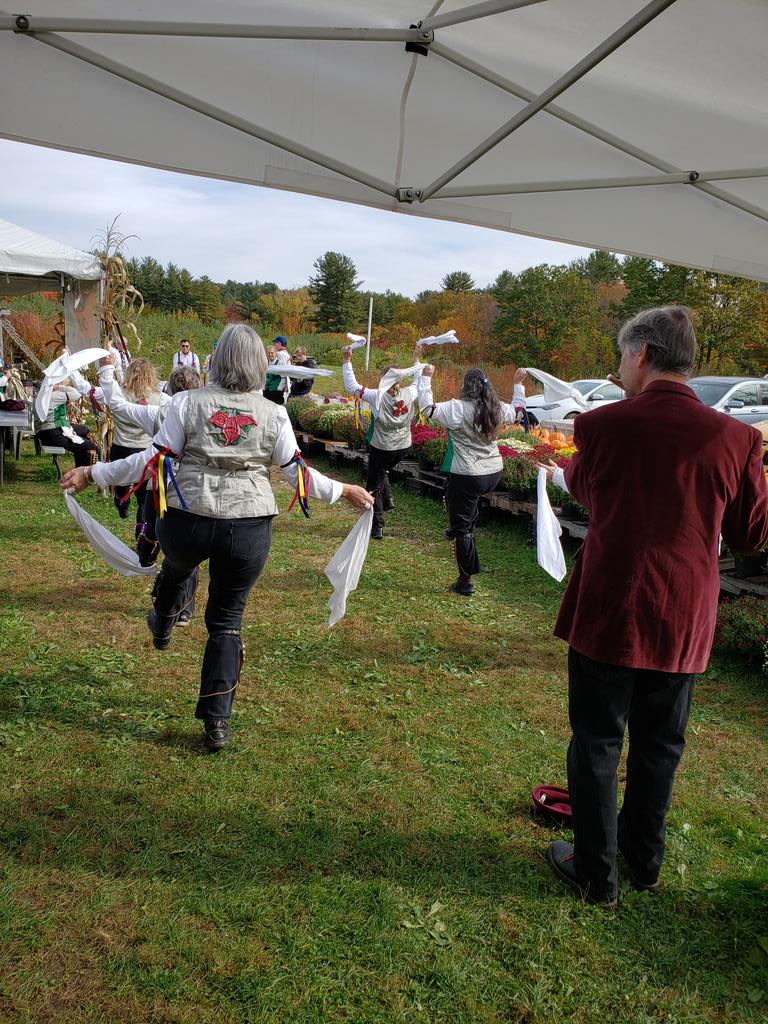 #morrisdancers
#frieddoughentertainment