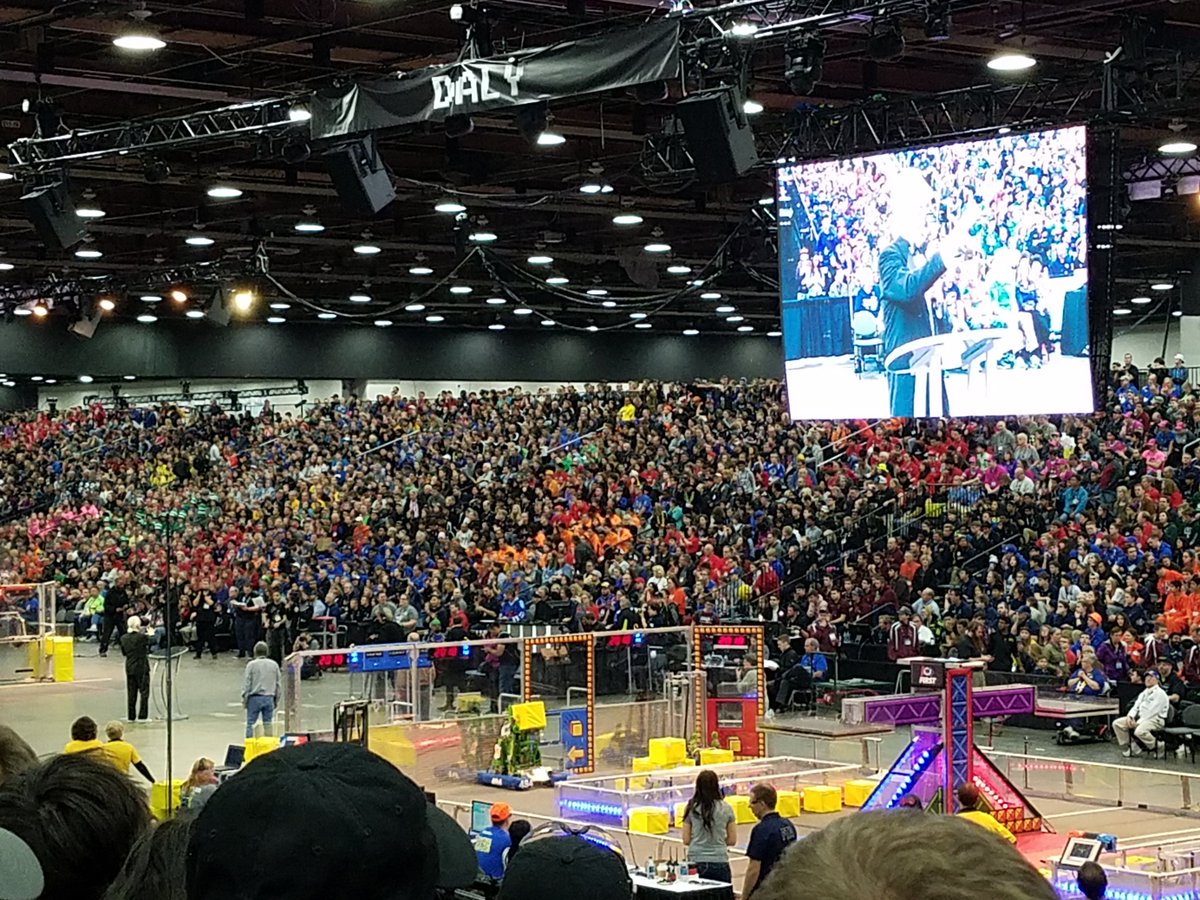 We are sad to share that Dr. Woodie Flowers, one of the FRC Founders, has passed away. At 2019 CIR we were honored to receive his award for Gracious Professionalism! We heard Woodie speak at the 2018 Worlds. Forever in our hearts and in our robot! #firstinspires #woodieflowers