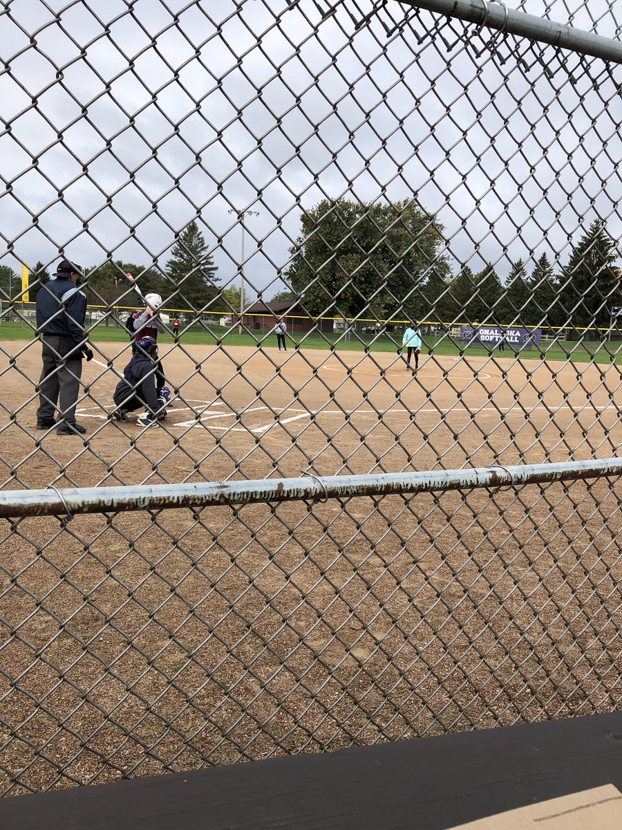 UWLSOFTBALL's tweet image. Last day of fall league. #spinittowinit