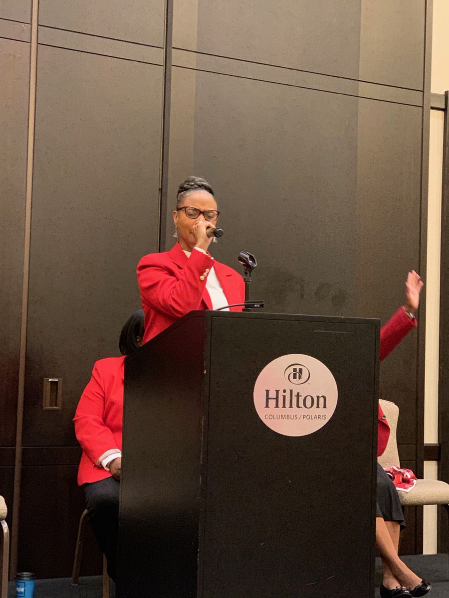 DST1913Midwest's tweet photo. A few shots from the Prayer Breakfast!
#DeltaGirlMagic
#MIOHONCluster
#MidwestDST https://t.co/MBJXcimFXF