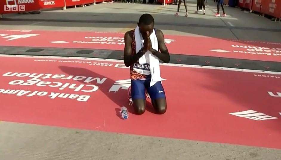 orengo_james's tweet photo. What a weekend for Kenya! Congratulations Brigid Kosgei for winning the Chicago women's marathon and breaking the record which has stood for 16 years. Congratulations Lawrence Cherono for winning the men's marathon too. We are proud of you. #ChicagoMarathon  🇰🇪 https://t.co/NXfoGdrFNL