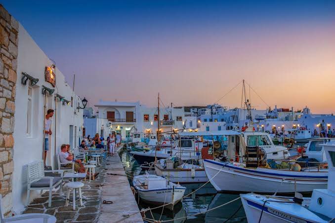 dammy101's tweet photo. How beautiful does Paros, Greece look. So serene and peaceful... imagine taking a boat ride with khafi on the clear blue waters..gosh I need a vacation now. #travelwithkhafi #travelwithkhafi #travelwithkhafi #travelwithkhafi #travelwithkhafi #travelwithkhafi #travelwithkhafi https://t.co/NOBaKG323z