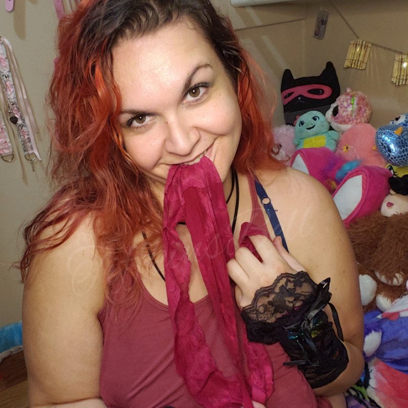 Used Panties by @tiffkinsbell https://t.co/0CC9yI9NBb Find it on #ManyVids! https://t.co/r87tWMkYSA