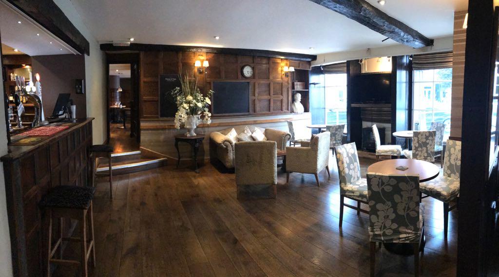 CourtBlocks's tweet image. The Allerdale Court Hotel is a stunning 300 year old building with modern facilities &amp;amp; charming historic features #oakpanelling #pillars #beams  #williamwordsworth #fletcherchristian #onlyattheallerdalecourthotel